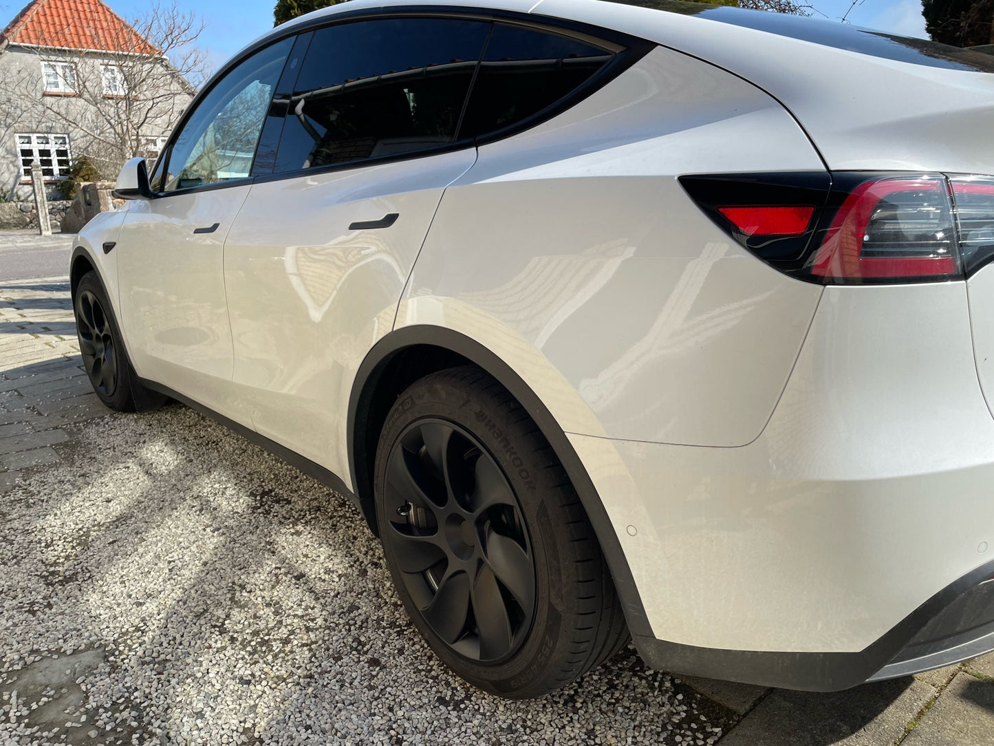 19-Inch Wheel Covers for Tesla Model Y - EVONE